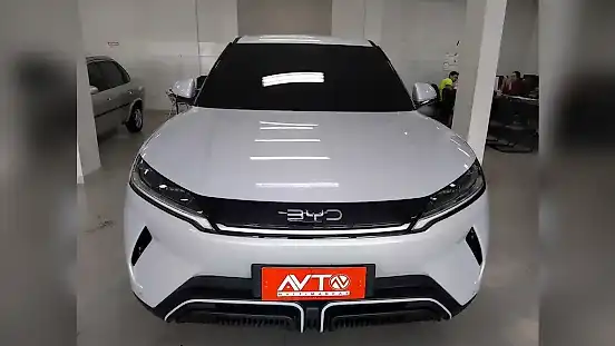Foto de um byd yuan pro