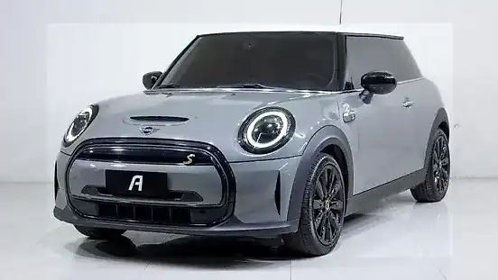 Foto de um mini cooper se
