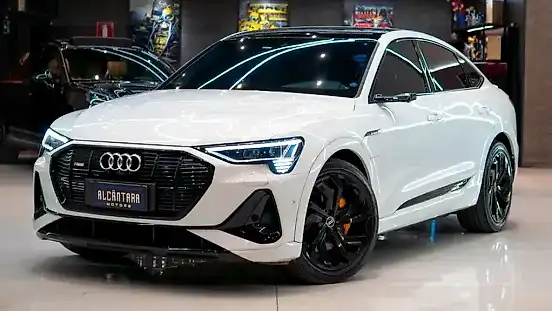 Foto de um audi e-tron s sportback