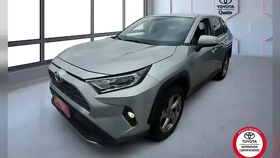 Foto de um toyota rav4 ev