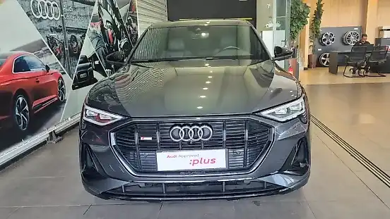 Foto de um audi e-tron sportback
