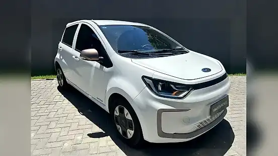Foto de um jac e-js1
