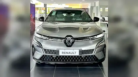 Foto de um renault megane e-tech electric