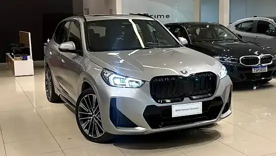 Foto de um bmw ix1