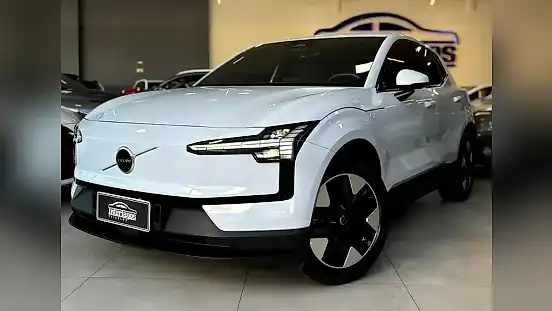 Foto de um volvo ex30