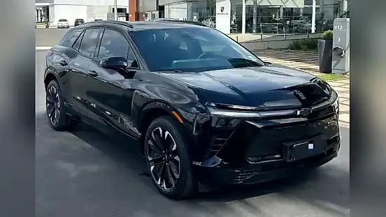 Foto de um chevrolet blazer ev