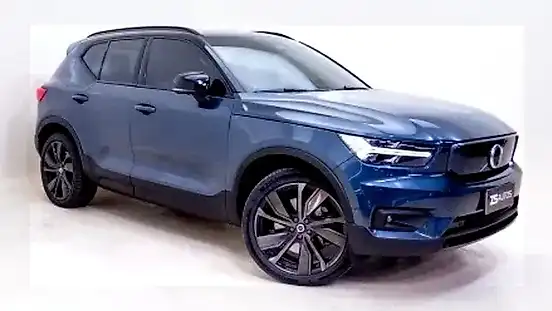 Foto de um volvo xc40
