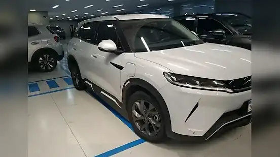 Foto de um byd yuan pro