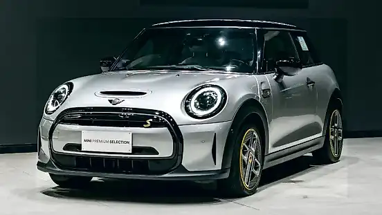 Foto de um mini cooper se