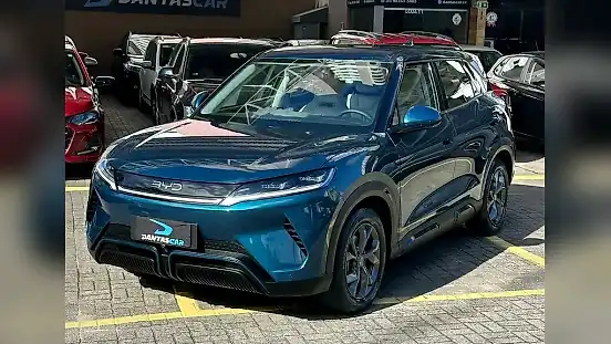 Foto de um byd yuan pro