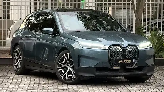 Foto de um bmw ix
