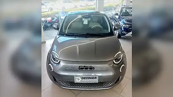 Foto de um fiat 500e