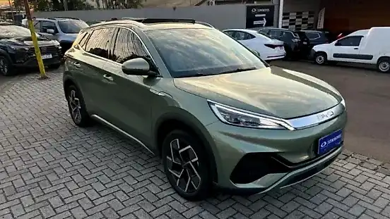 Foto de um byd yuan plus