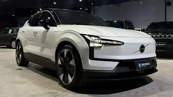 Foto de um volvo ex30