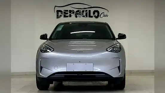Foto de um geely ex2