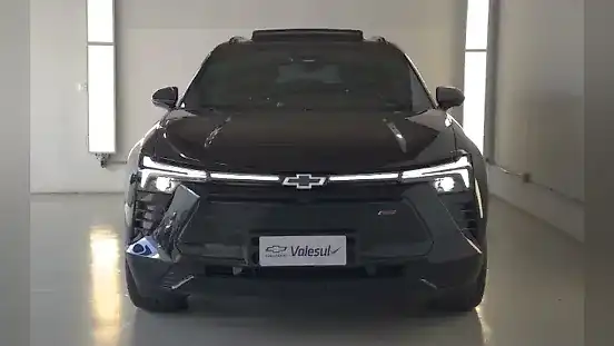 Foto de um chevrolet blazer ev