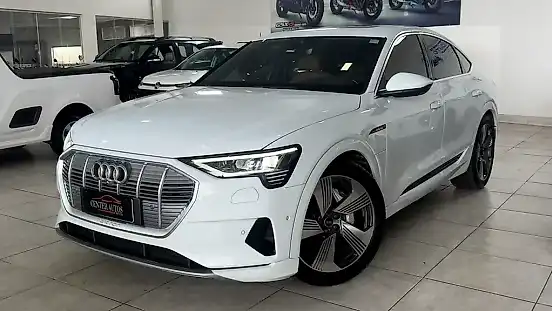 Foto de um audi e-tron sportback