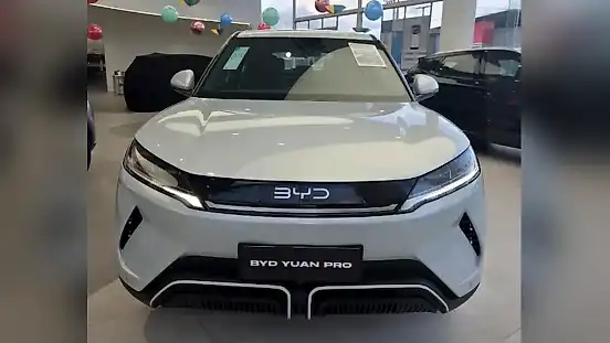 Foto de um byd yuan pro
