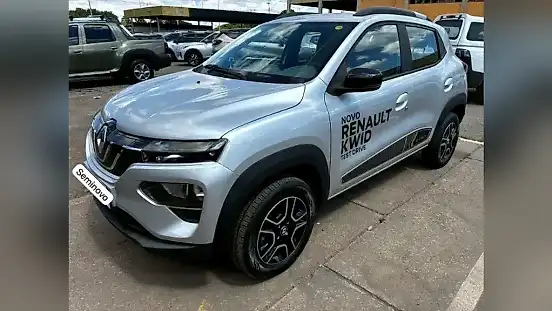 Foto de um renault kwid e-tech electric
