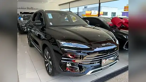 Foto de um byd song plus