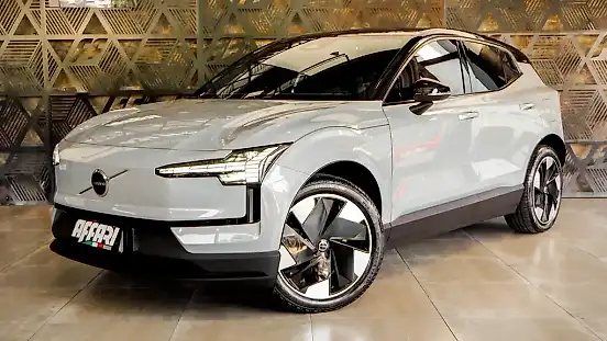 Foto de um volvo ex30