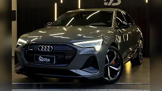 Foto de um audi e-tron sportback