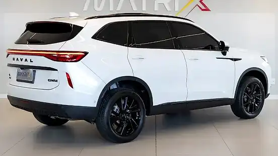 Foto de um gwm haval h6 plug-in hybrid