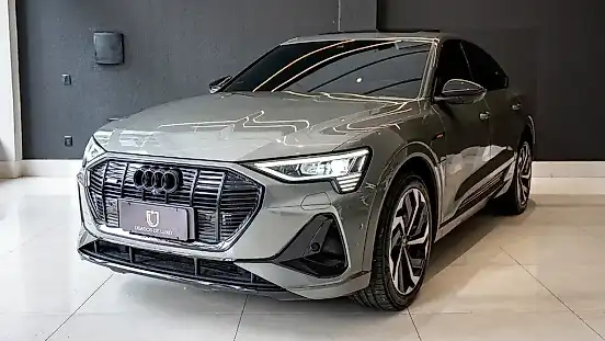Foto de um audi e-tron