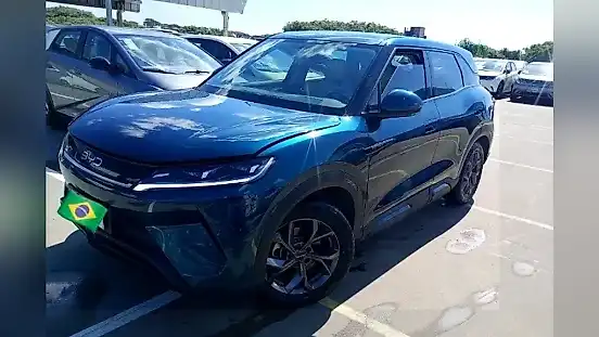 Foto de um byd yuan pro