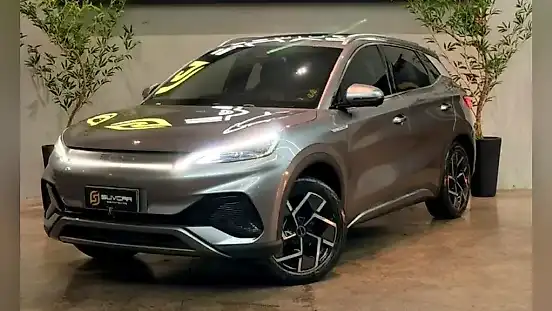Foto de um byd yuan plus