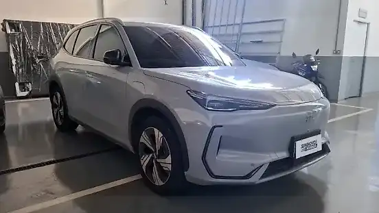 Foto de um geely ex5