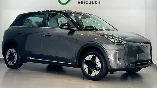 Foto de um geely ex2
