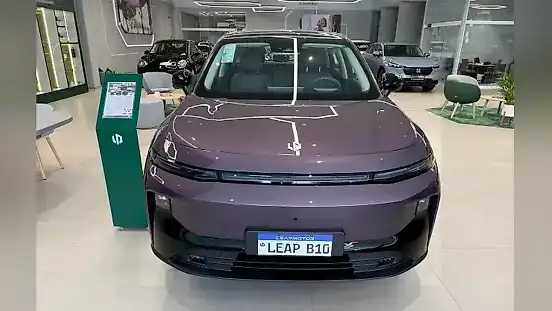 Foto de um leapmotor b10