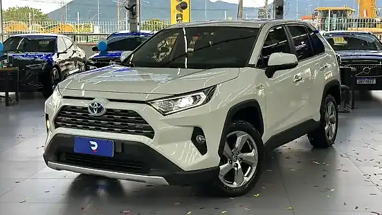 Foto de um toyota rav4 ev