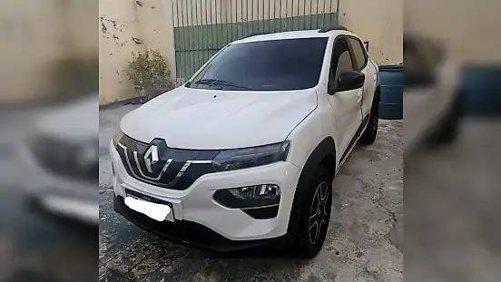 Foto de um renault kwid e-tech electric