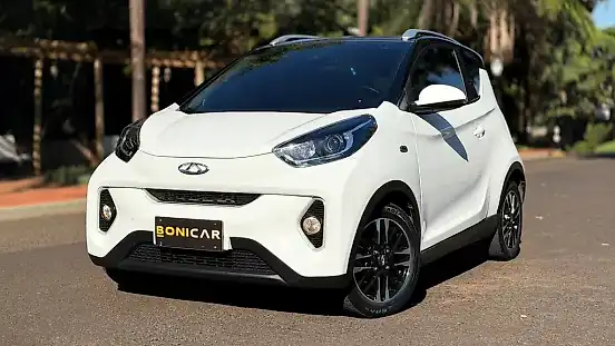 Foto de um chery eq1