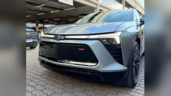 Foto de um chevrolet blazer ev