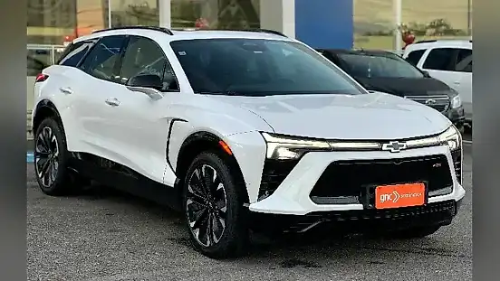 Foto de um chevrolet blazer ev