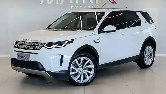 Foto de um land rover range rover sport plug-in hybrid