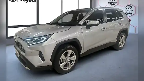 Foto de um toyota rav4 prime