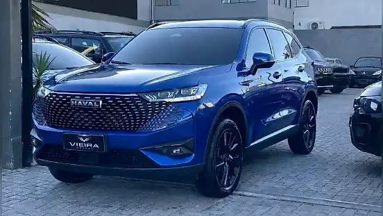 Foto de um gwm haval h6 plug-in hybrid