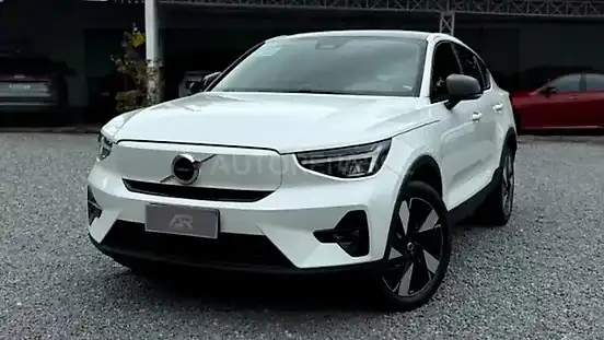 Foto de um volvo c40 recharge