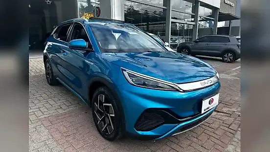 Foto de um byd yuan plus