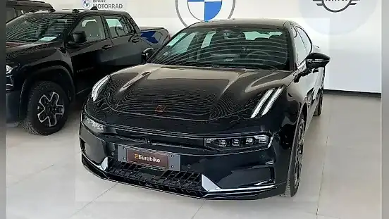 Foto de um zeekr 001