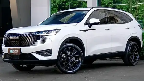 Foto de um gwm haval h6 plug-in hybrid