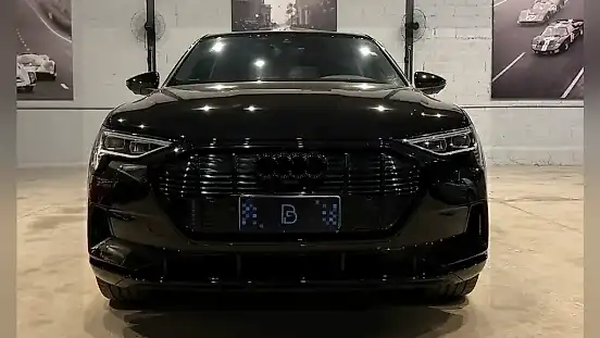 Foto de um audi e-tron