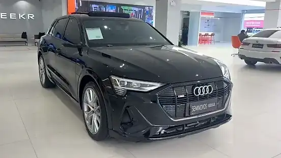 Foto de um audi e-tron