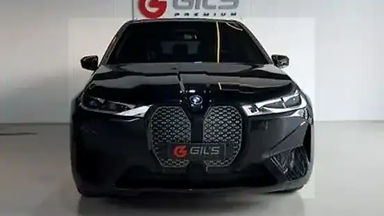 Foto de um bmw ix