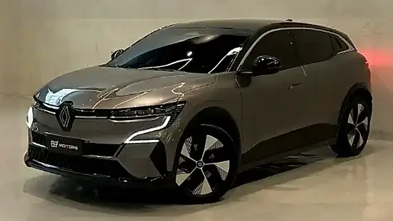 Foto de um renault megane e-tech electric
