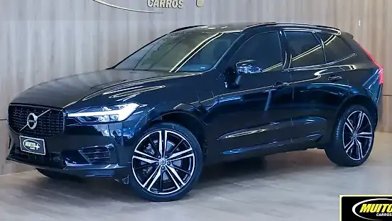 Foto de um volvo s60 t6 plug-in hybrid